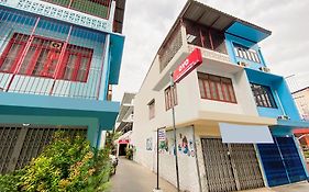Oyo 525 Mrt Phetkasem 48-1 Place